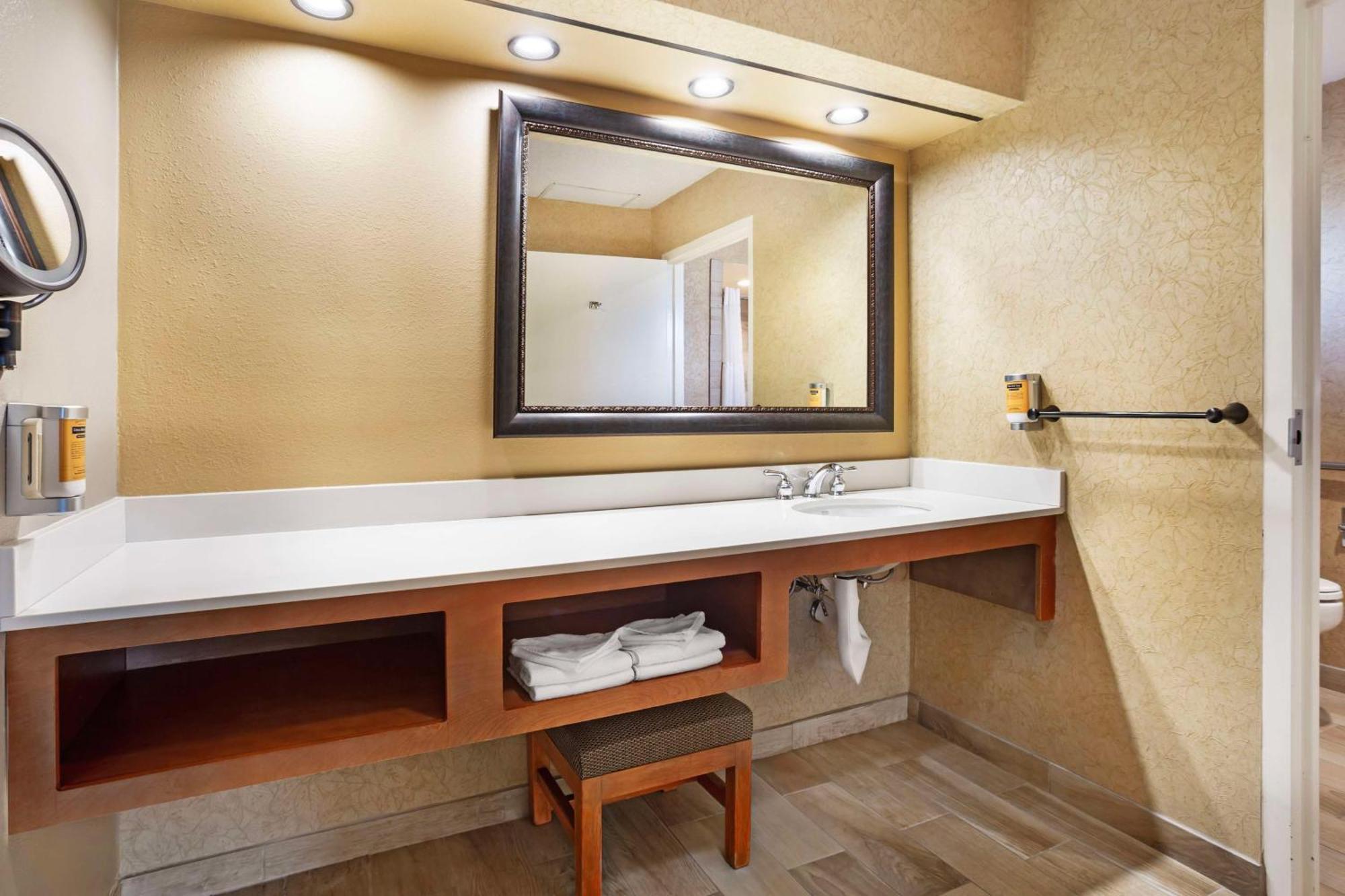 Best Western Plus Black Oak Paso Robles Kültér fotó